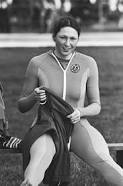 Karin KANIA-ENKE